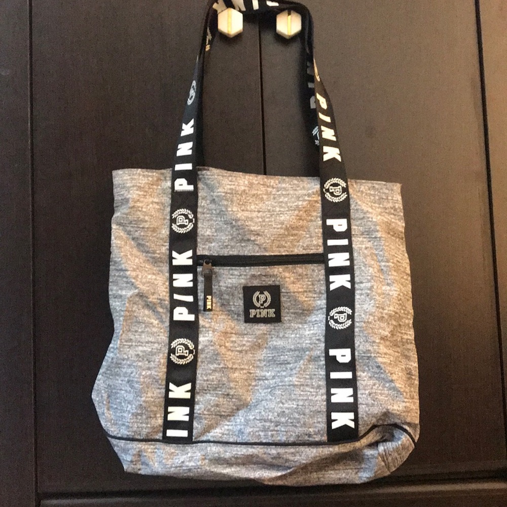 Victoria’s Secret Pink tote bag